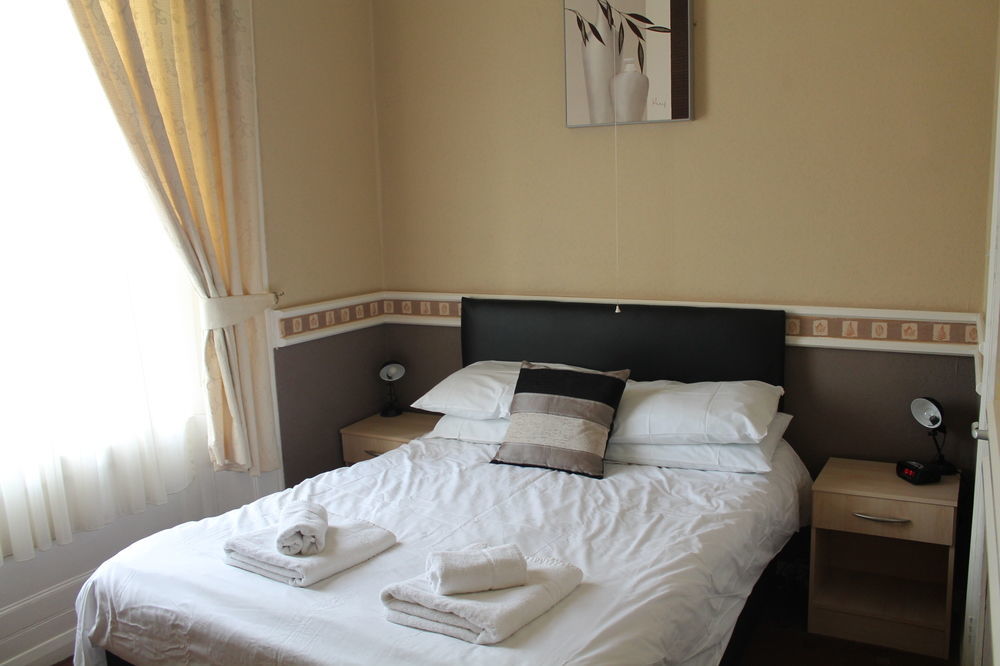 Maison d'hôtes Heathcliff House Exclusively For Adults Free Large Carpark Torquay
