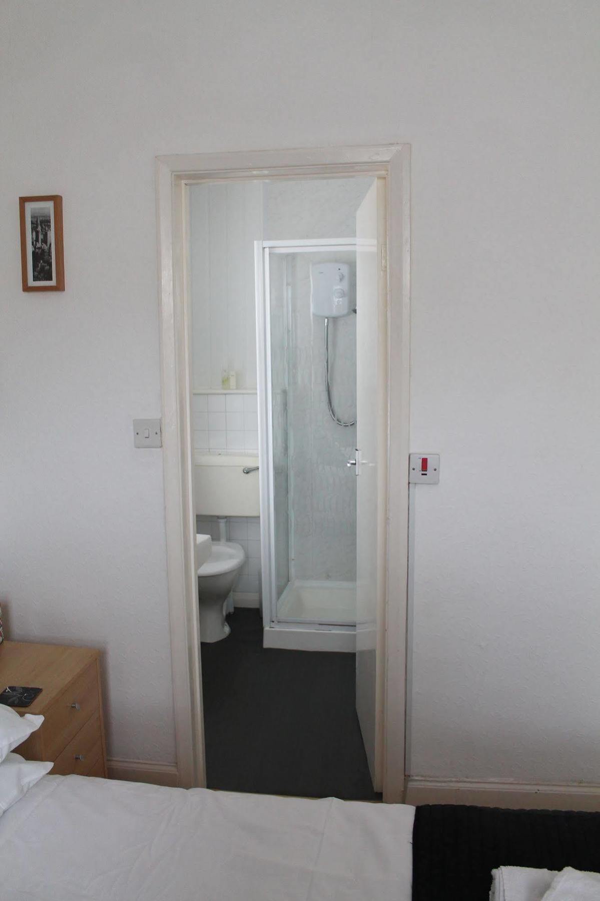 Heathcliff House Exclusively For Adults Free Large Carpark Affittacamere